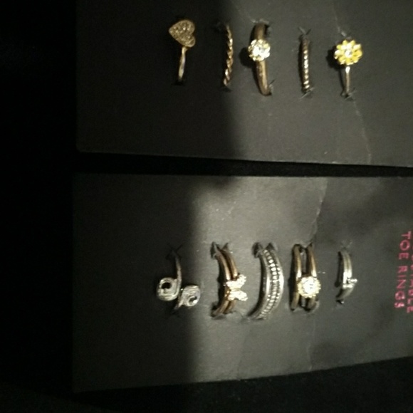 Toe Rings - Picture 2 of 4